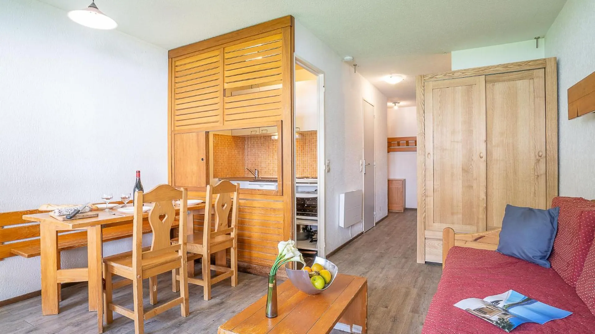 Apartment Neves 150 By Interhome ヴァル・トランス
